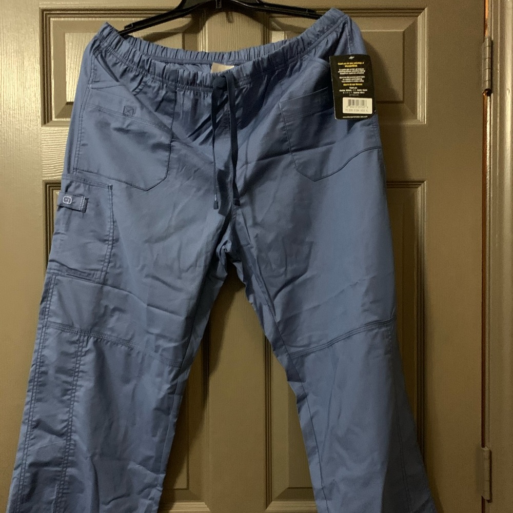 Wonder flex  scrubs set Windsor blue XL NWT